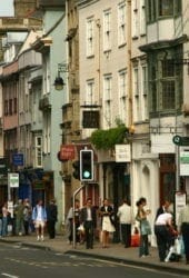 oxford_high_street_shoppers
