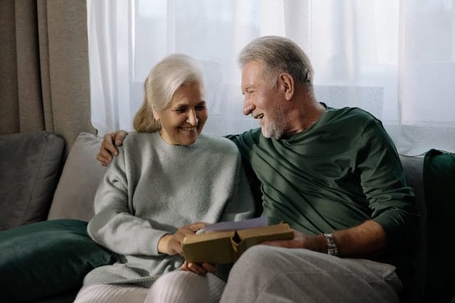 older couple planning house move
